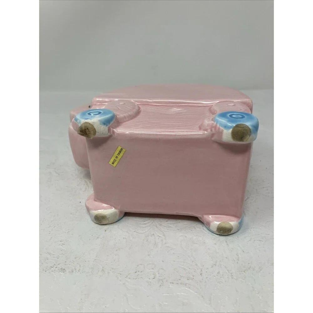 Unmarked turtle planter